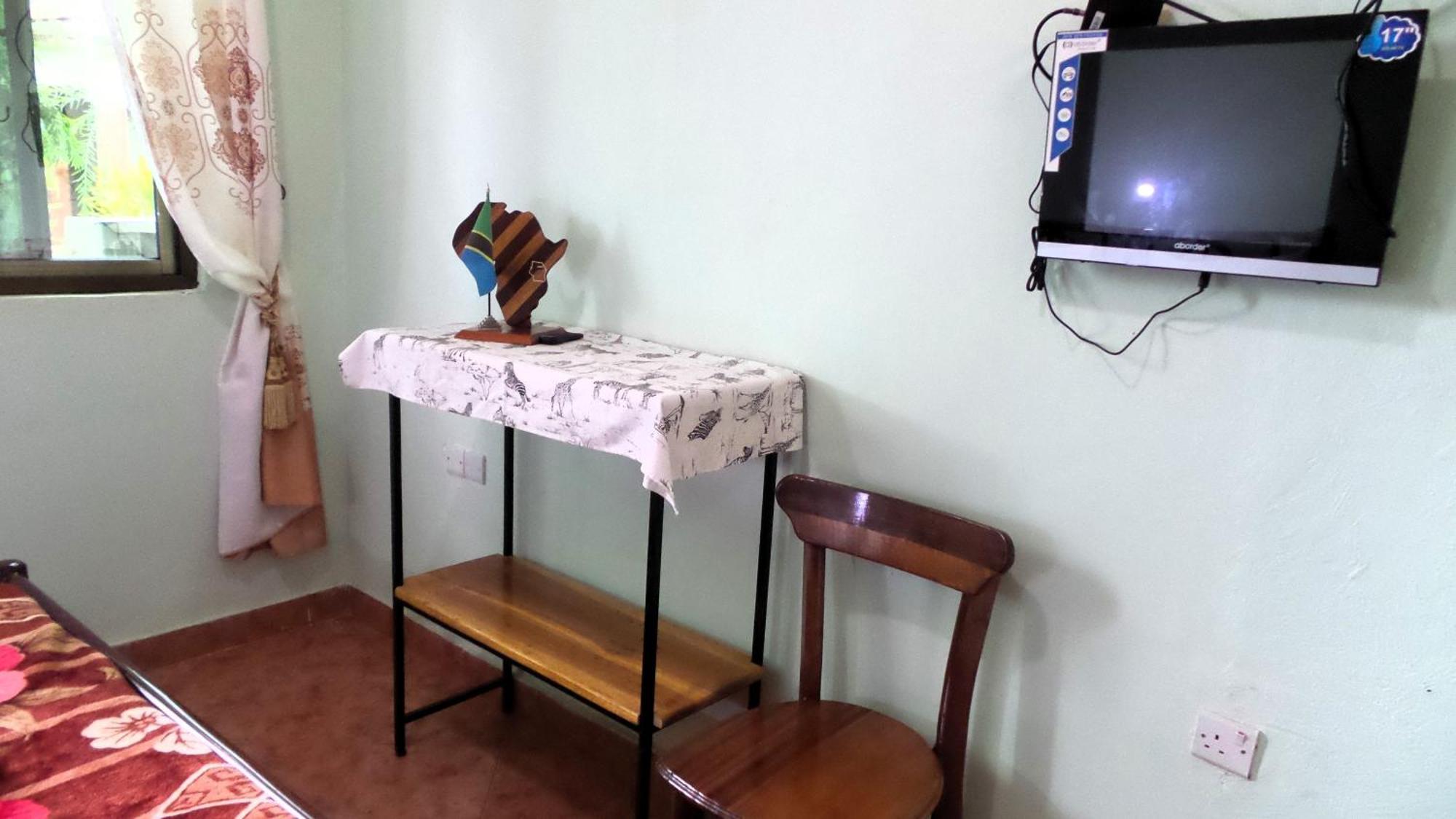 Home Feeling Neneu Lodge Moshi Zewnętrze zdjęcie