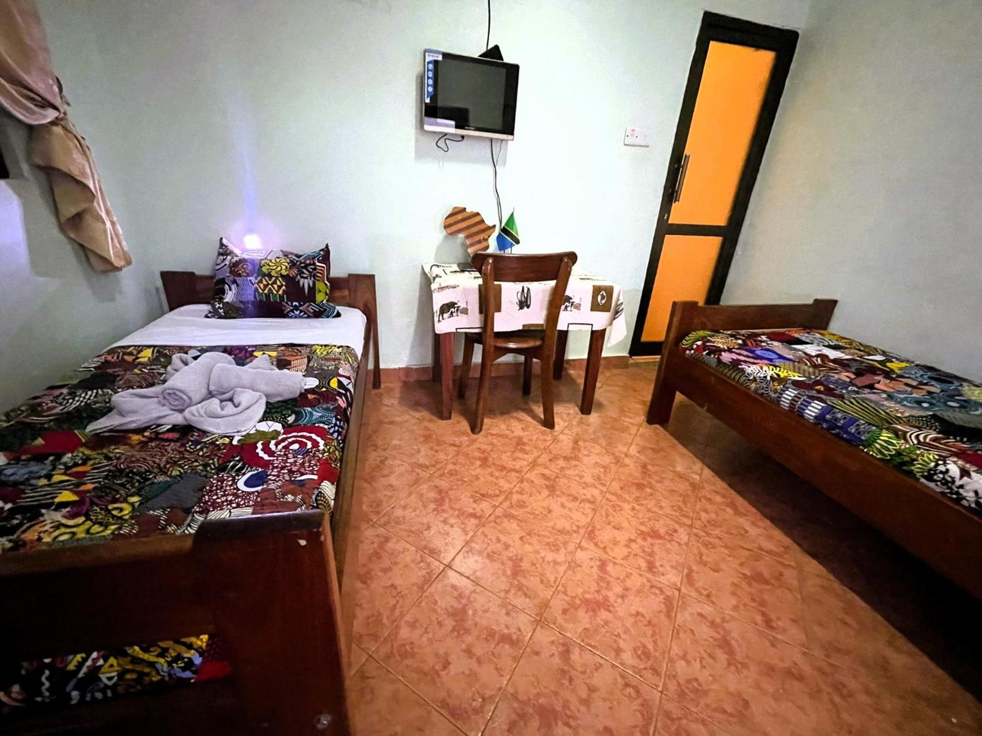 Home Feeling Neneu Lodge Moshi Zewnętrze zdjęcie