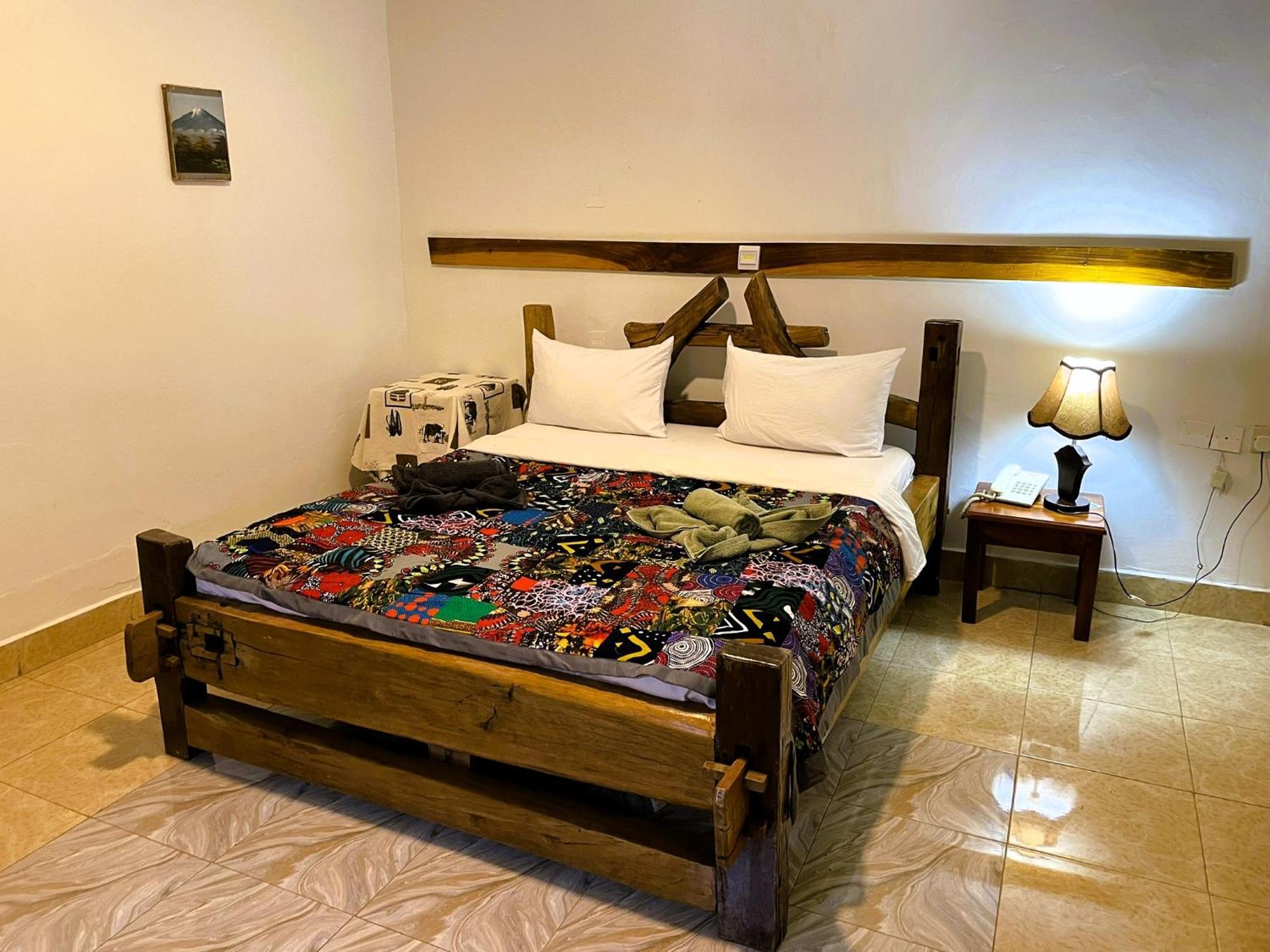 Home Feeling Neneu Lodge Moshi Zewnętrze zdjęcie