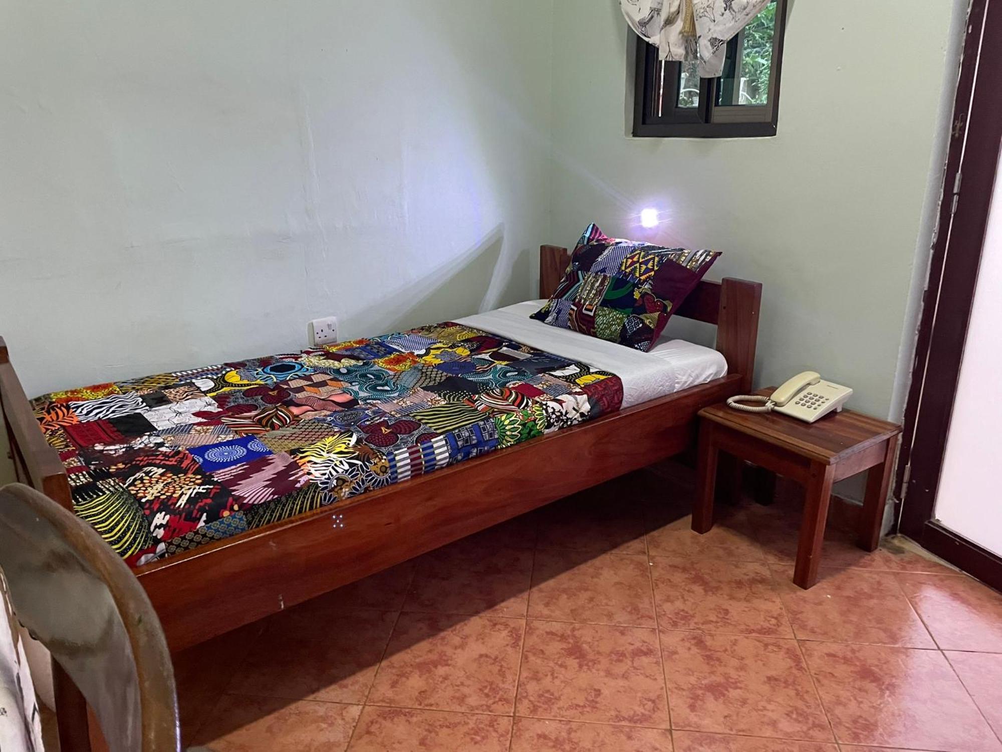 Home Feeling Neneu Lodge Moshi Zewnętrze zdjęcie